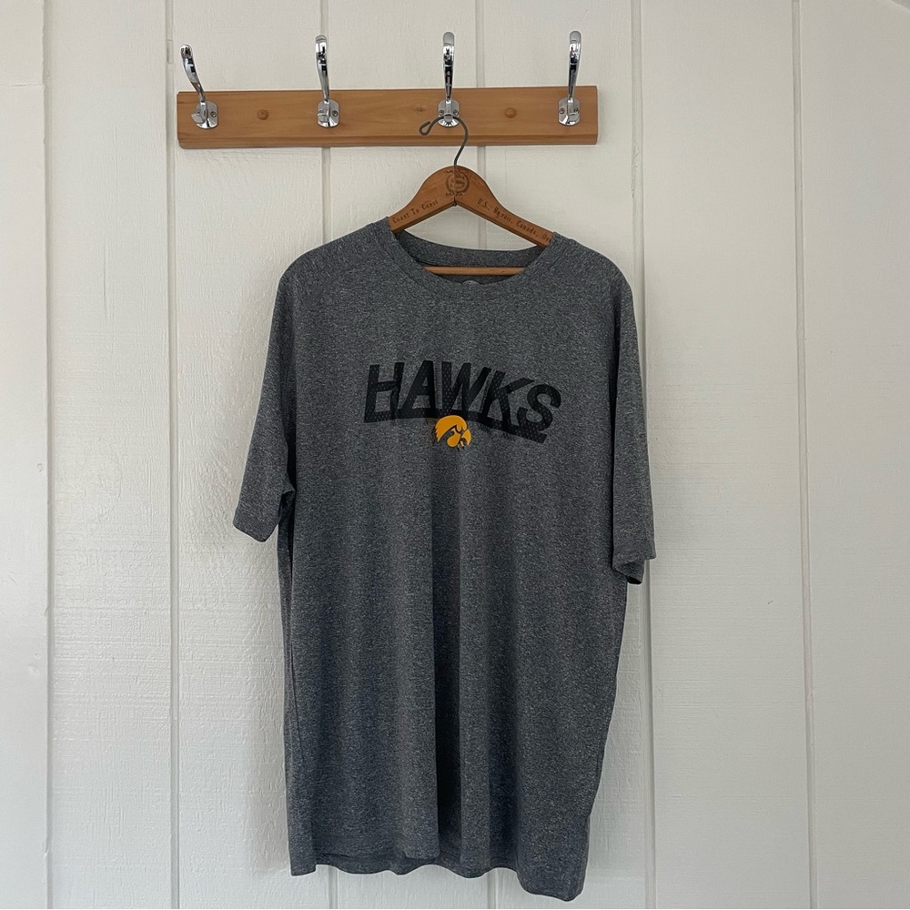 Iowa Hawks Unisex Grey Short Sleeve Shirt